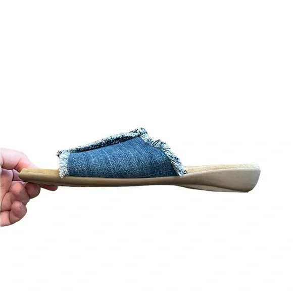 Minnetonka Violet Frayed Denim Slide Sandal - Picture 10 of 15